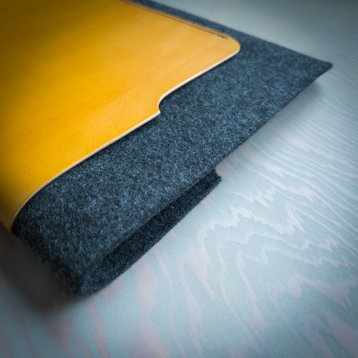 iPad Pro Sleeve in Yellow Leather and Wool Felt Handmade in Canada